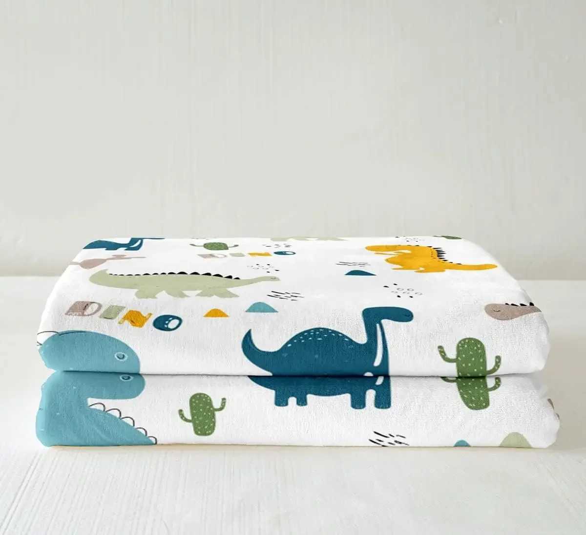 Cute Dinosaur Throw Blanket Cartoon Cactus Plants Bed Blanket for Kids Teens Boys Girls Room Decor Wild Animals Fleece Y240815