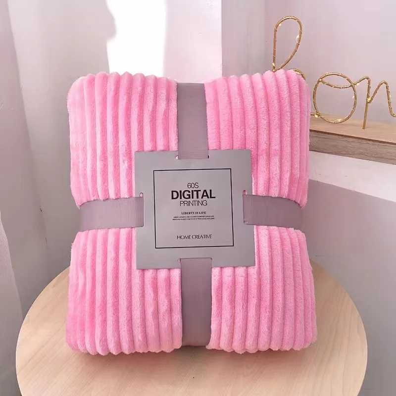 Childrens Flannel Blanket for Spring and Autumn Thickened Encrypted Magic Fleece Plain Coral Fleece Blanket Vacuum Packed Y240815
