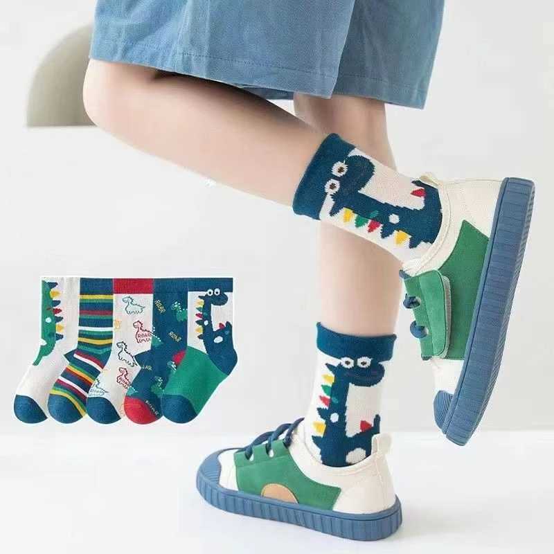 5 pairs/batch of girls childrens socks cotton cute outdoor travel sports socks animal dinosaur socks Kaosu sportswear accessories W240814
