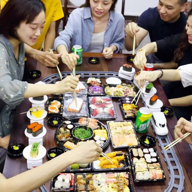 Revolving Sushi Plates Train Toy Pretend Play Conveyor Belt Electric Track Rotary Rail Car Simulation Model Toys For Kids Gift 240812