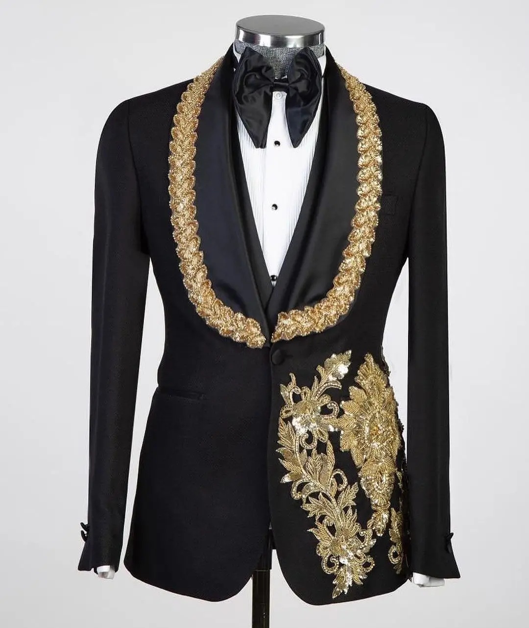 Gorgeous Men's Wedding Suit Shawl Lapel Tailored Blazers Sequins Appliques Groom Jacket for Men One Button 2 Pieces Set Warm Custom Made Coat(Pan
