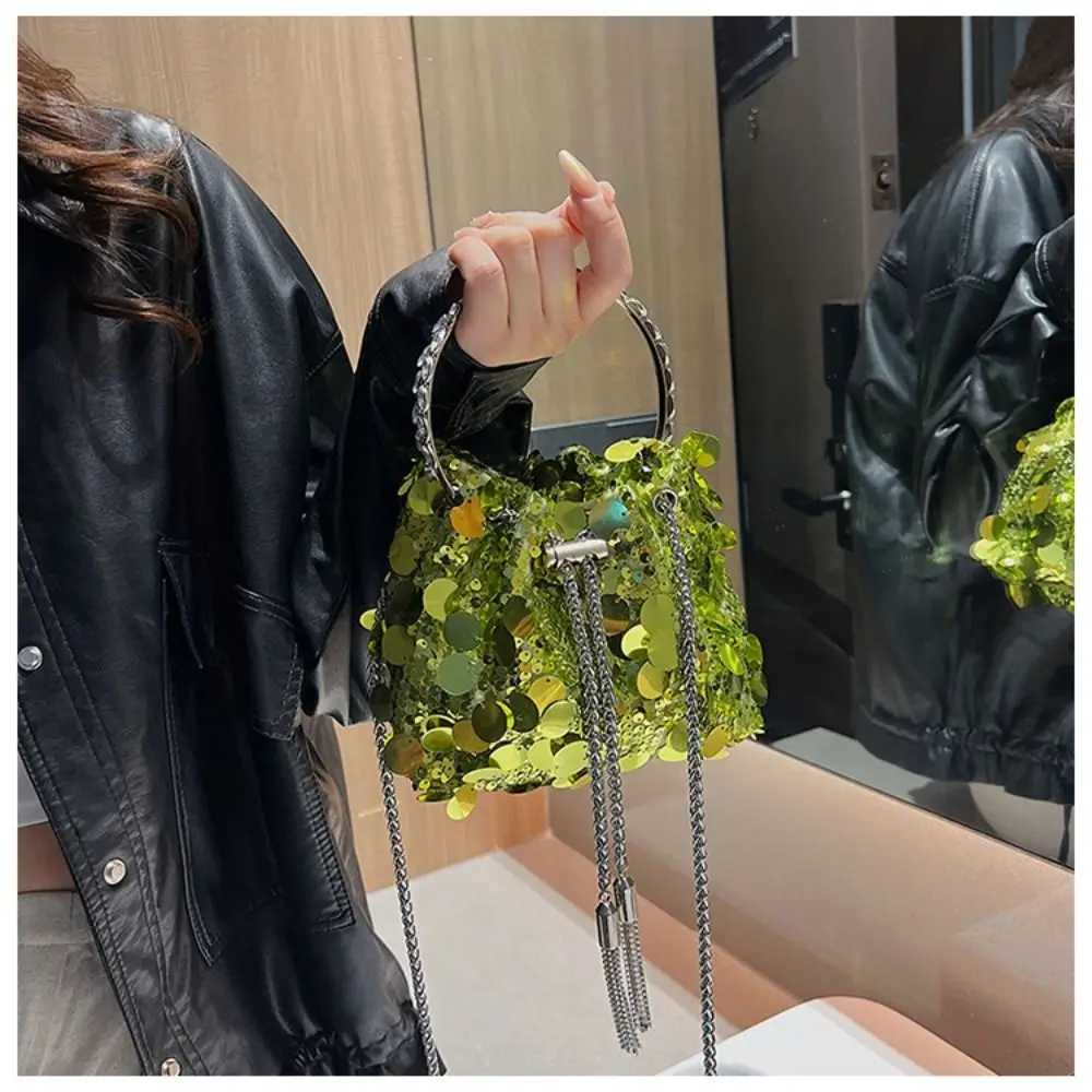 Fashion Women Sequin Shoulder Bag Mini Bucket Shiny Handbags Purses New Chain Crossbody Bags with Round Handle CL240815