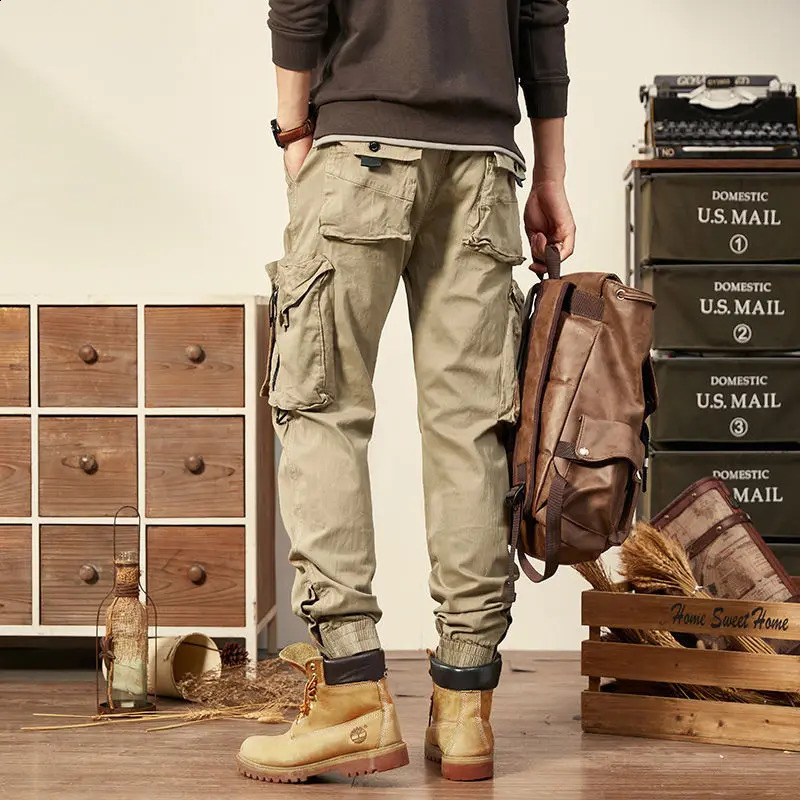 Spring Autumn Mens Cargo Pants Multi Pocket Khaki Trousers Casual Military Cotton Pants Men Plus Size Pantalon Cargo Homme 240812