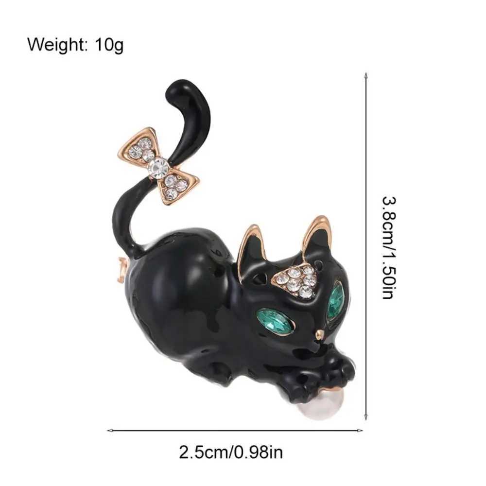 Exquisite green eyed cat kitten badge pearl brooch cat enamel brooch retro cute rhinestone brooch W240815