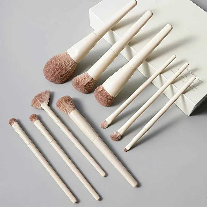 10 pieces of advanced cosmetic brush set Basic mixed brush eye shadow facial powder blusher concealer Highlight cosmetic tool W240814