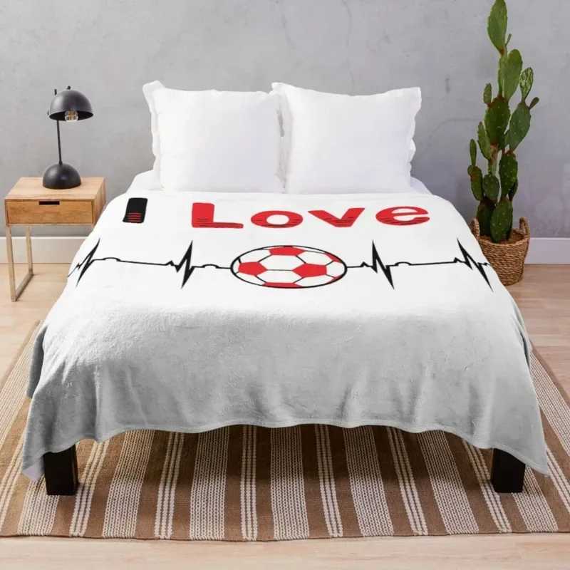 Soccer Blanket Warm Ultra Soft Football Ball Throw Blankets Soccer Team Player Blankets Mom Gift for Girls Boys Kids Women Men Y240815