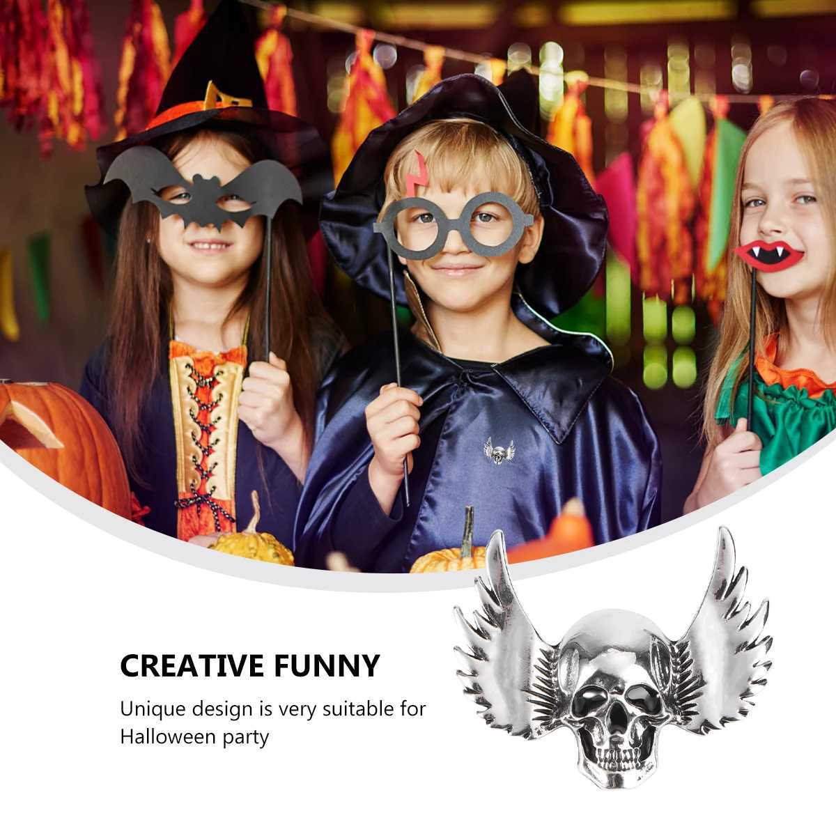Fashionable Breastpin Halloween Skull Pirates Fashion Party Costume Decoration W240815