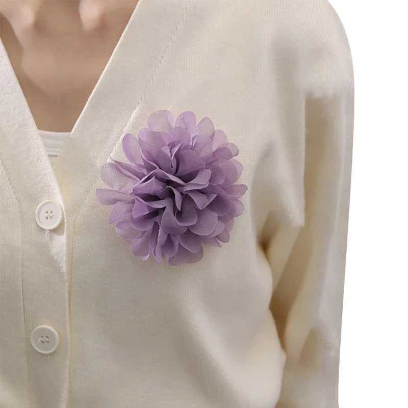 Portable camellia brooch flower lapel brooch womens retro fabric lapel brooch floral jewelry W240815