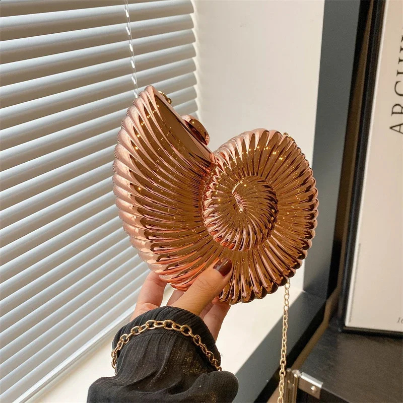 High Quality Design Single Shoulder Bag Fashionable and Minimalist Crossbody Bag Snail Shape Crossbody Bags 240813
