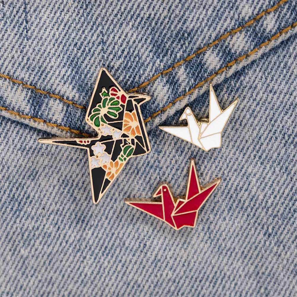 3 rhinestone pins alloy brooches charming clothing brooches interesting and creative ladies brides W240815