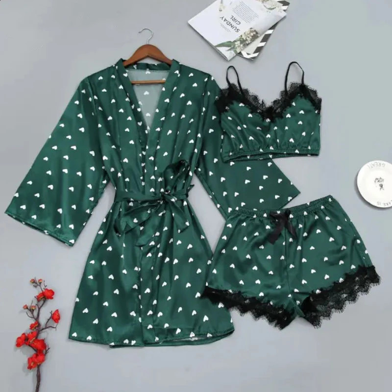 SFYY973 Arrival Wholesale WomenS Comfortable Pajamas Set 3Pcs PlusSize Printed Home Wear Casual 240815