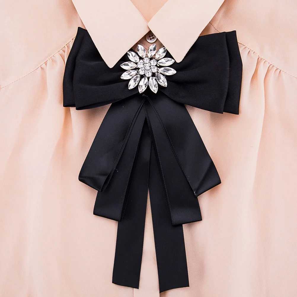 Girls Ribbon T-shirt Tie 223 * 15CM Brooch Bow Bloch White Creative Female Miss W240815