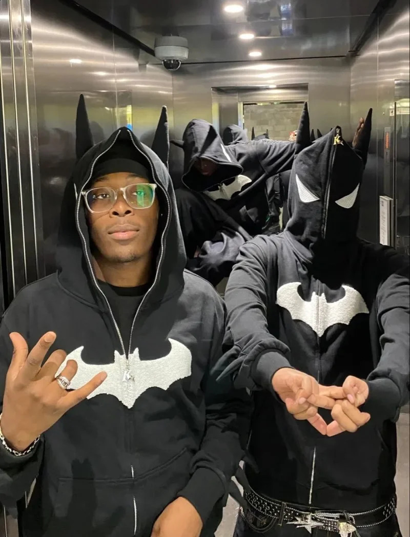 Y2K zip up hoodie Gothic Embroidery Bat anime hoodie Hip hop Men women oversized sweatshirt Harajuku Rock Fashion streetwear Top 240814