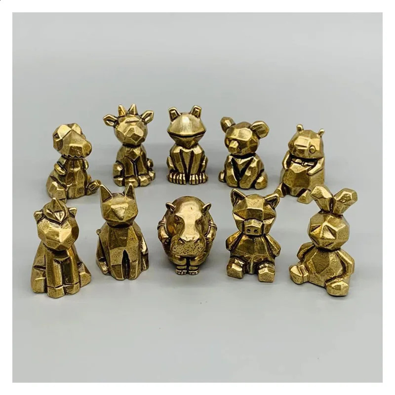 Mini Creative Brass Animal Statue Vintage Miniature Geometry Frog Hippo Home Office Desk Decoration Ornament Funny Toy Gift 240814
