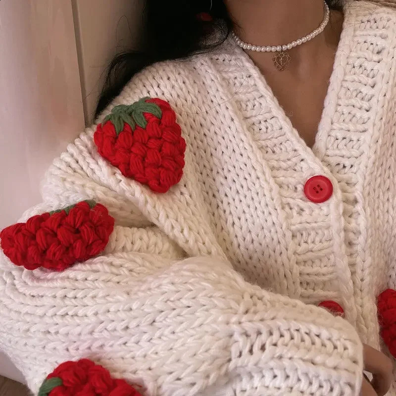 Large Size Women Sweater Spring Autumn Puff Sleeve Strawberry Sweet Full Cardigans Loose Girls Sweater Euro-America Style 240812