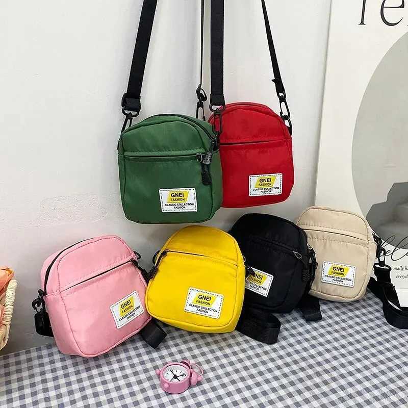 Fashionable and simple womens nylon cross body bag casual mini square bag Korean style single shoulder sling W240813