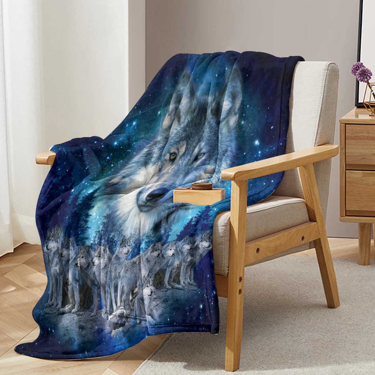 Winter Wolf Snow Mountain Blanket Blue Wolf Printed Soft Flannel Blanket Warm Cozy Blanket for Teens Adults kids Y240815