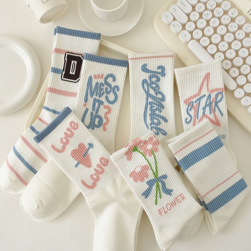 Trendy Children's Sports Tube Socks - Comfortable Mid Length Design for Fall Seasons