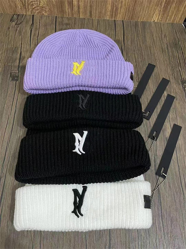 2024 Fashion Knitted Hat Beanie Cap Ski Hats Snapback Mask Mens Fitted Winter Skull Caps Unisex Cashmere Letters Casual hat