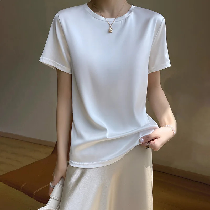 Womens short sleeved Tshirt womens ultrathin bottom thin top satin shirt 240814