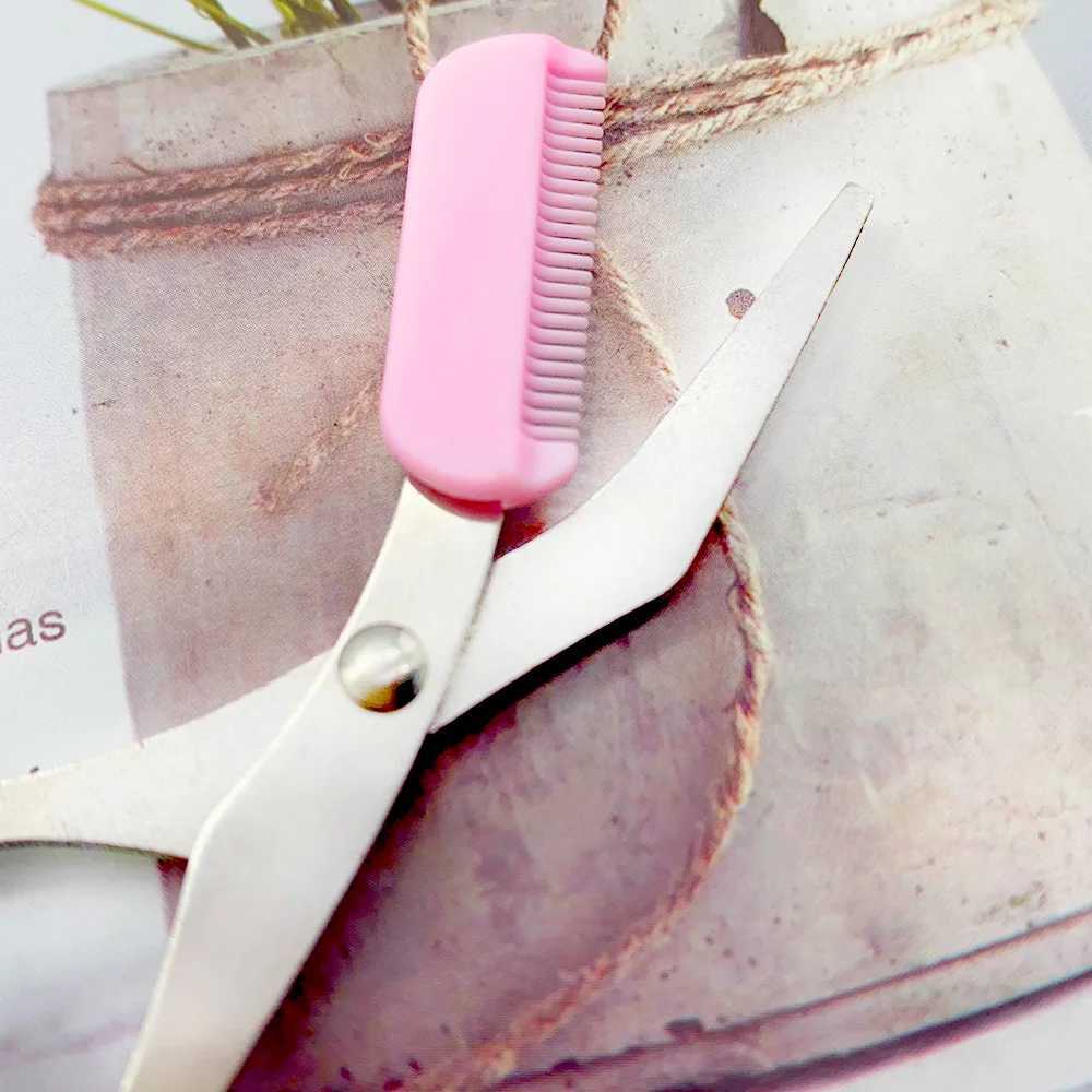 Eyebrow trimmer with comb mens eyelash clipper safe stainless steel facial shaver makeup and beauty clipper W240814