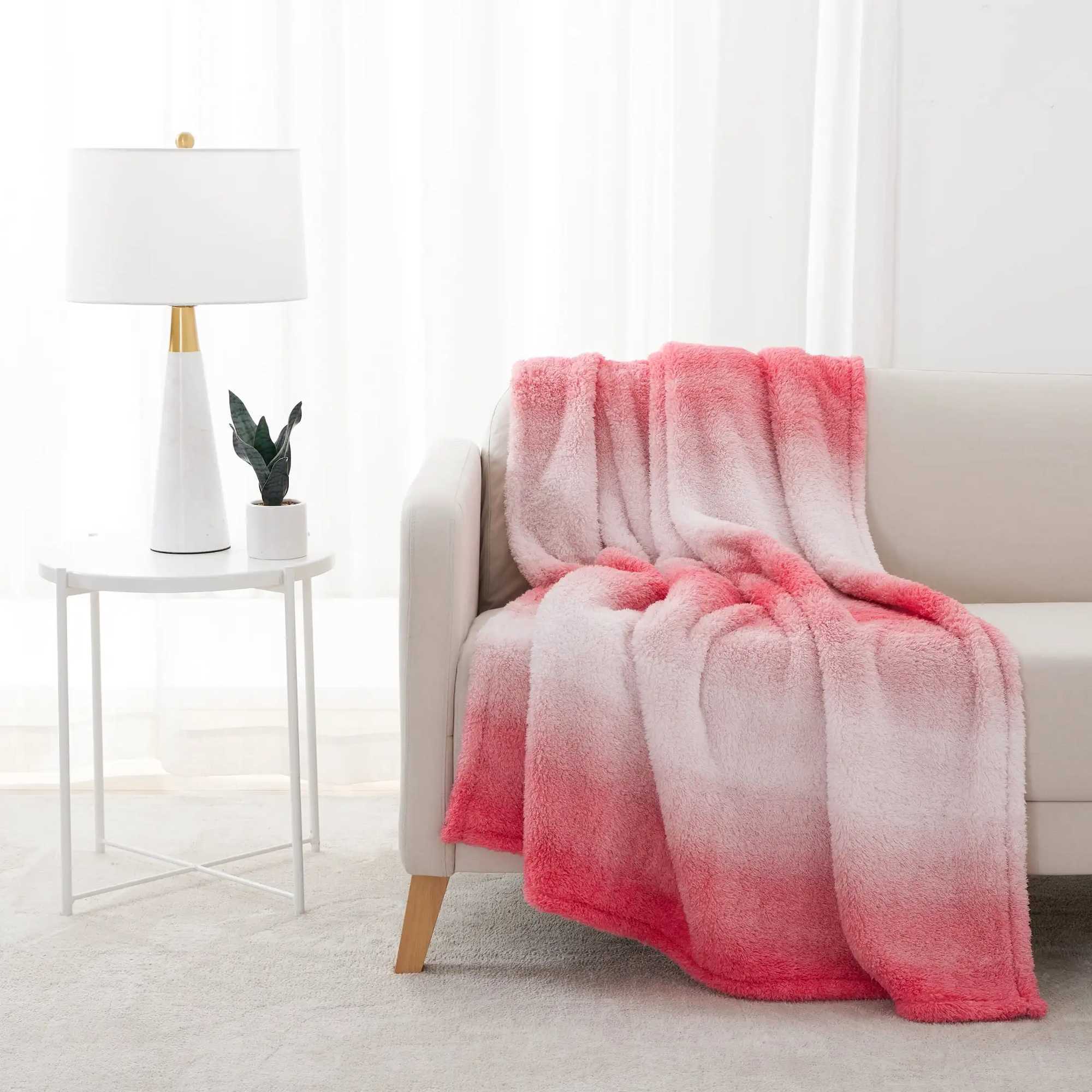 Cozy Plush Pink Ombre Throw Blanket Standard Throw Crafted with Plush High-pile Fibers 100% Polyester Durable and easy to care Y240815