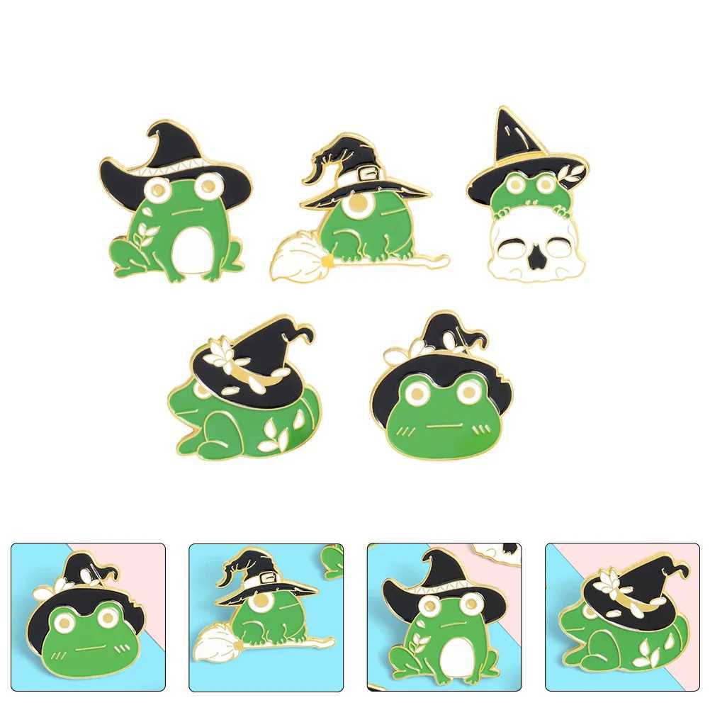 5 frog brooches impressive brooches clothing jewelry cartoon fashion version green decoration badge alloy W240815
