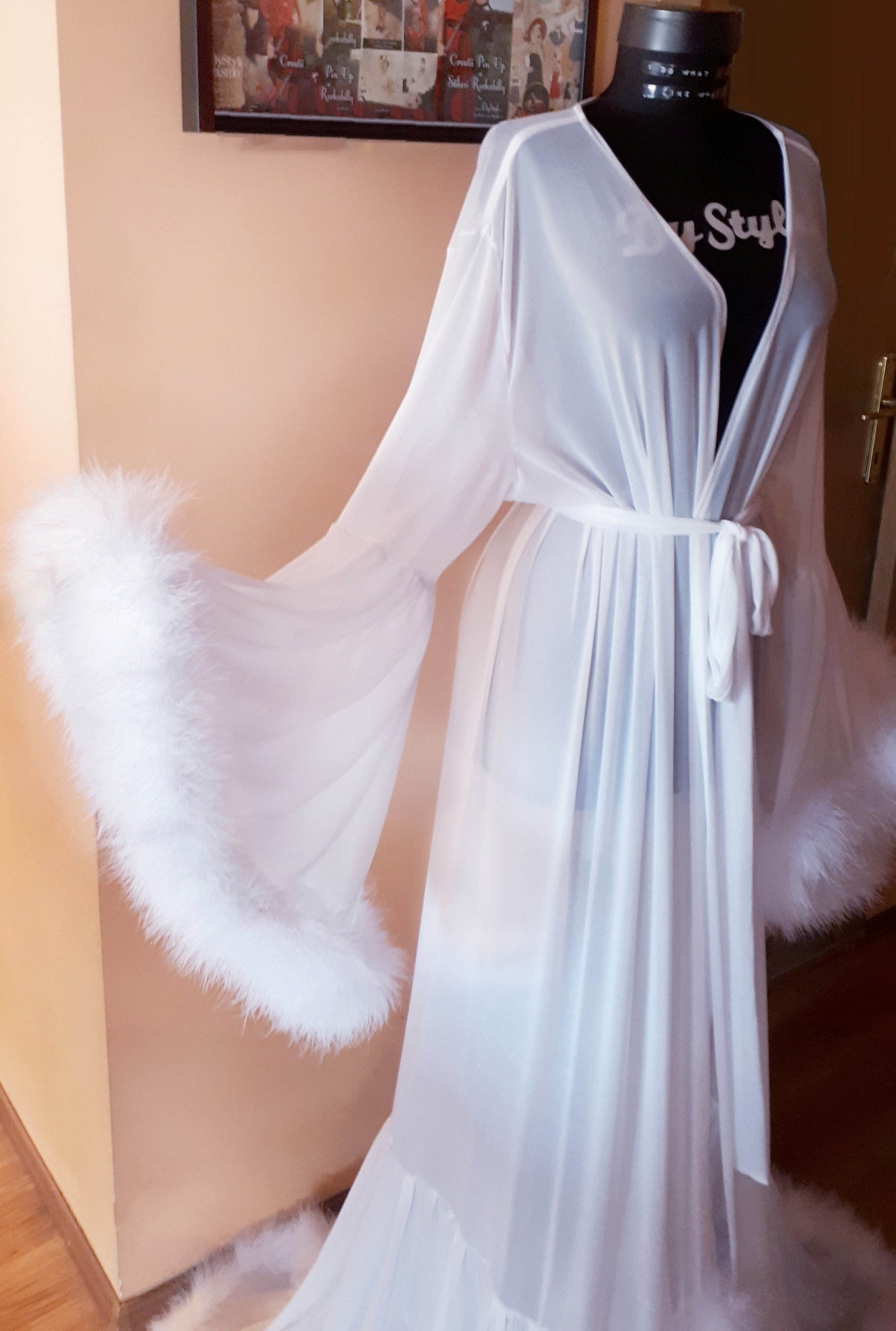Illusion Women Bathrobe V Neck Long Sleeve Sash Pregnant Party Sleepwear Fur Ruffles Draped Robe Maternity Photo Evening Dresses