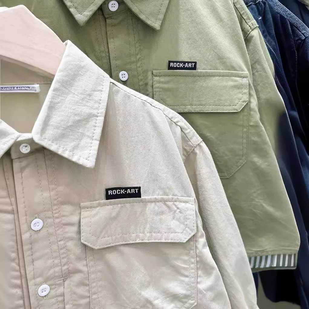 2024 Spring/Autumn Childrens Freight Jacket with Collar Pocket Patch Childrens Jacket Striped Student Jacket W240807