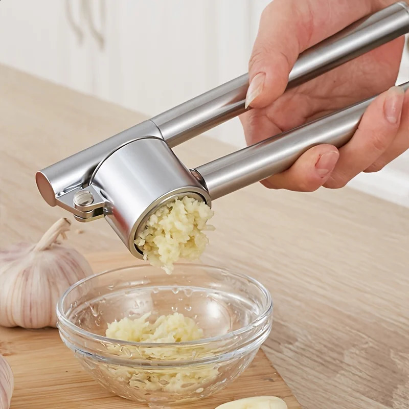 Stainless Steel Garlic Press Hand Garlic Masher Food Crusher Ginger Mud Squeezer Vegetables Chopping Cutter Kitchen Tools 240812