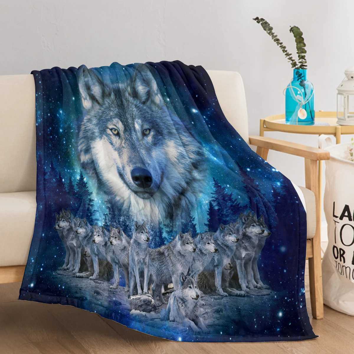 Winter Wolf Snow Mountain Blanket Blue Wolf Printed Soft Flannel Blanket Warm Cozy Blanket for Teens Adults kids Y240815