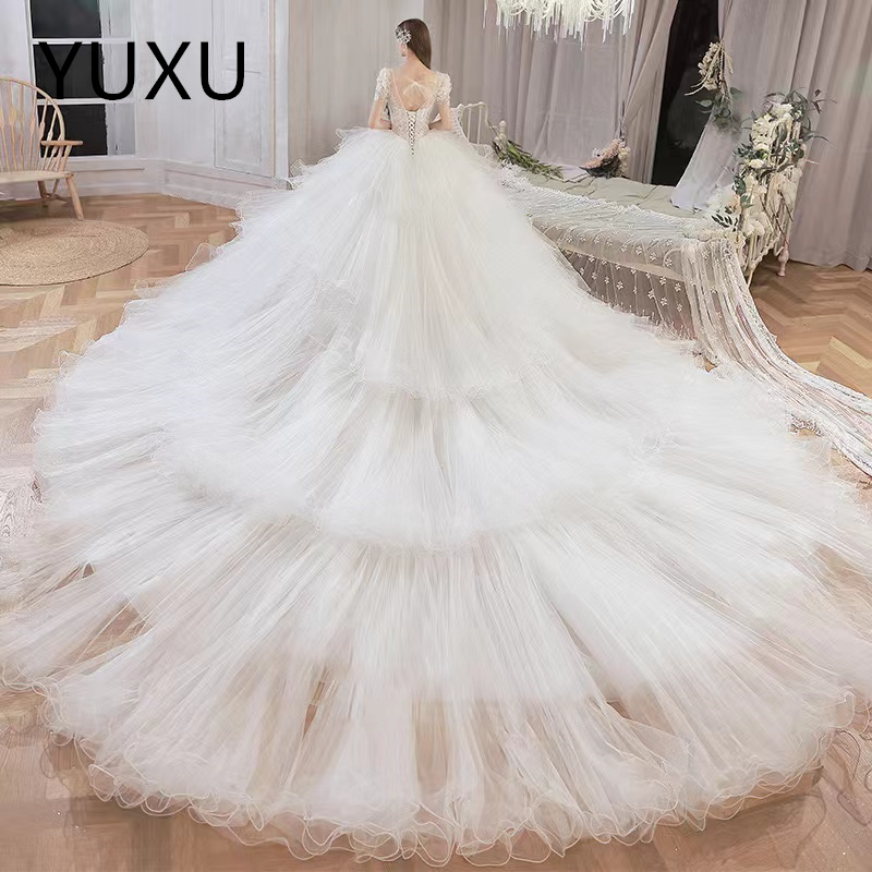 new Gorgeous Ball Gown wed Dresses short sleeves Sequins Beads Lace bride Chapel Train Sheer Back Sexy Bridal Gowns Sweep Train Sheer Bateau Sequined 