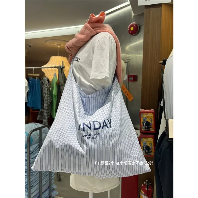 Tote Women Korean Office Lady High-Capacity Shoulder Purses and Handbags Simple Striped Solid Travel Bag 240815