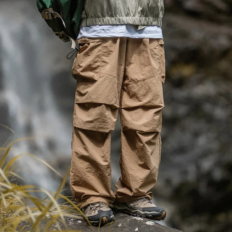 Functional and Stylish Spring Denim Outdoor Pants with Double-folded Large Pockets and Paratrooper Wide Leg Jeans 240810