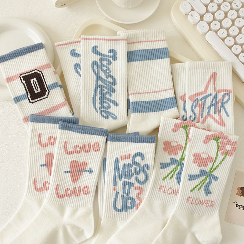 Trendy Children's Sports Tube Socks - Comfortable Mid Length Design for Fall Seasons