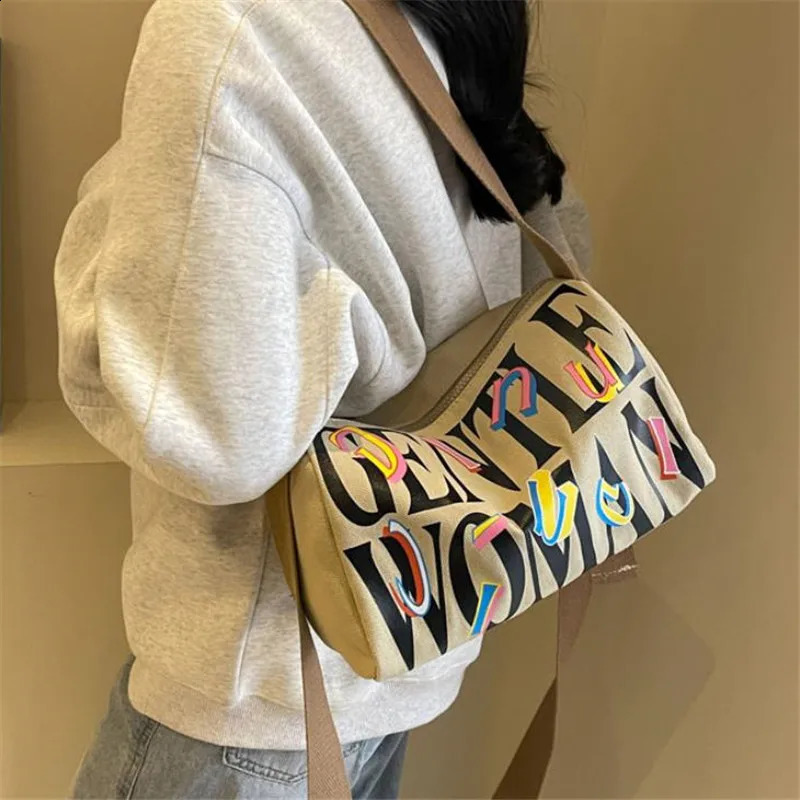 High Beauty Letter Printed Canvas Pillow Bag for Work Travel Single Shoulder Youth Daily Versatile Casual Crossbody Bags 240814