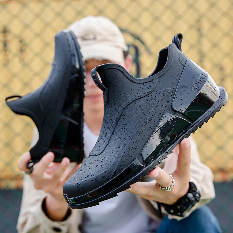 mens outdoor anti slip hiking shoes Shaxi fishing rain boots black work shoes durable waterproof rubber fishing shoes 240821