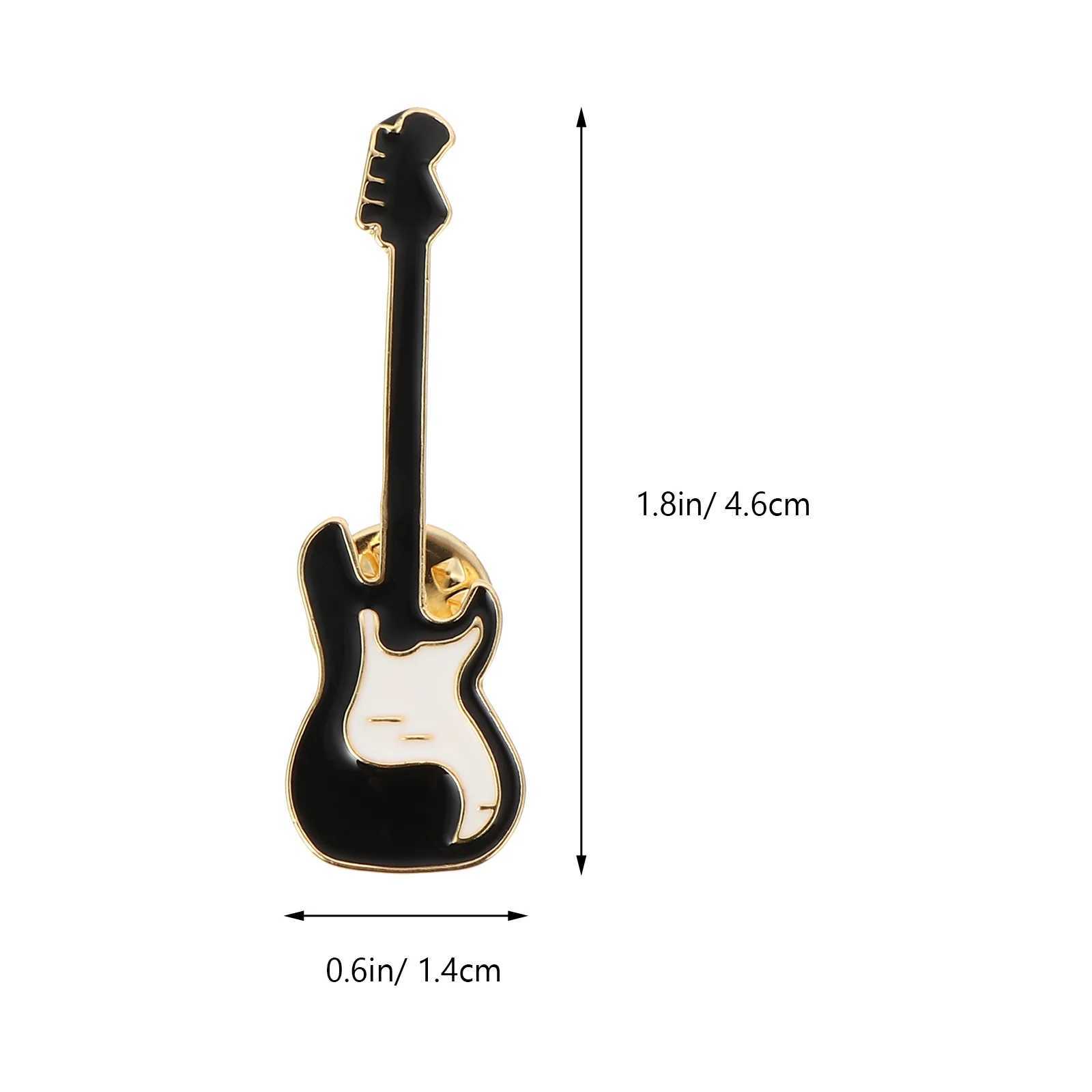 4 pieces of guitar microphone brooch W240815
