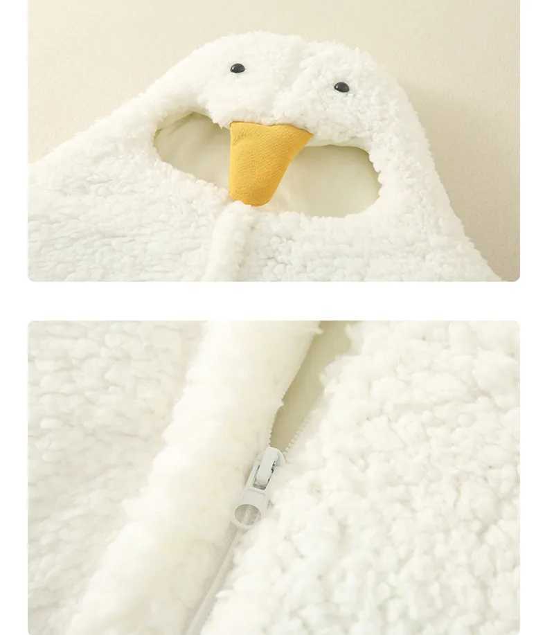 Rompers INS Cute Style Infant Toddlers Baby Sleeping Bag Winter Thickened Plush Clothes Starfish White Jumpsuit Boys Girls Bodysuit Y240814Y250119AH7O