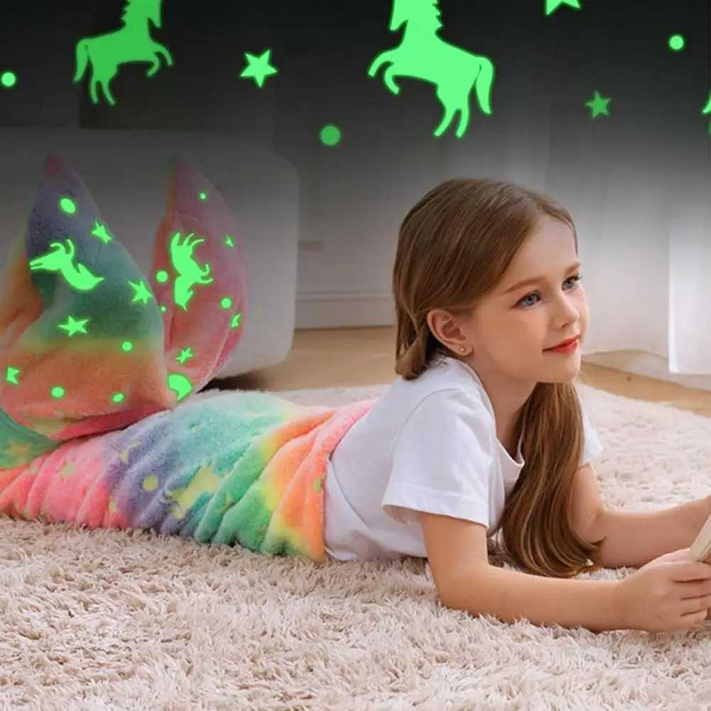 Kids Mermaid Tail Blanket Glowing Dark Blanket Mermaid Tail Blanket Skin-friendly Wear-resistant Plush Flannel Fleece for A Y240815