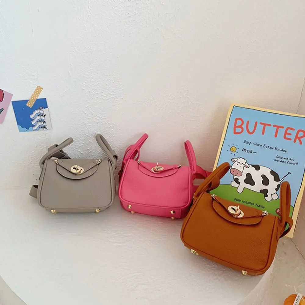 Leather Female Fashion Pillow Bag Small Crossbody Bags for Women Handbags and Purses 240821Z