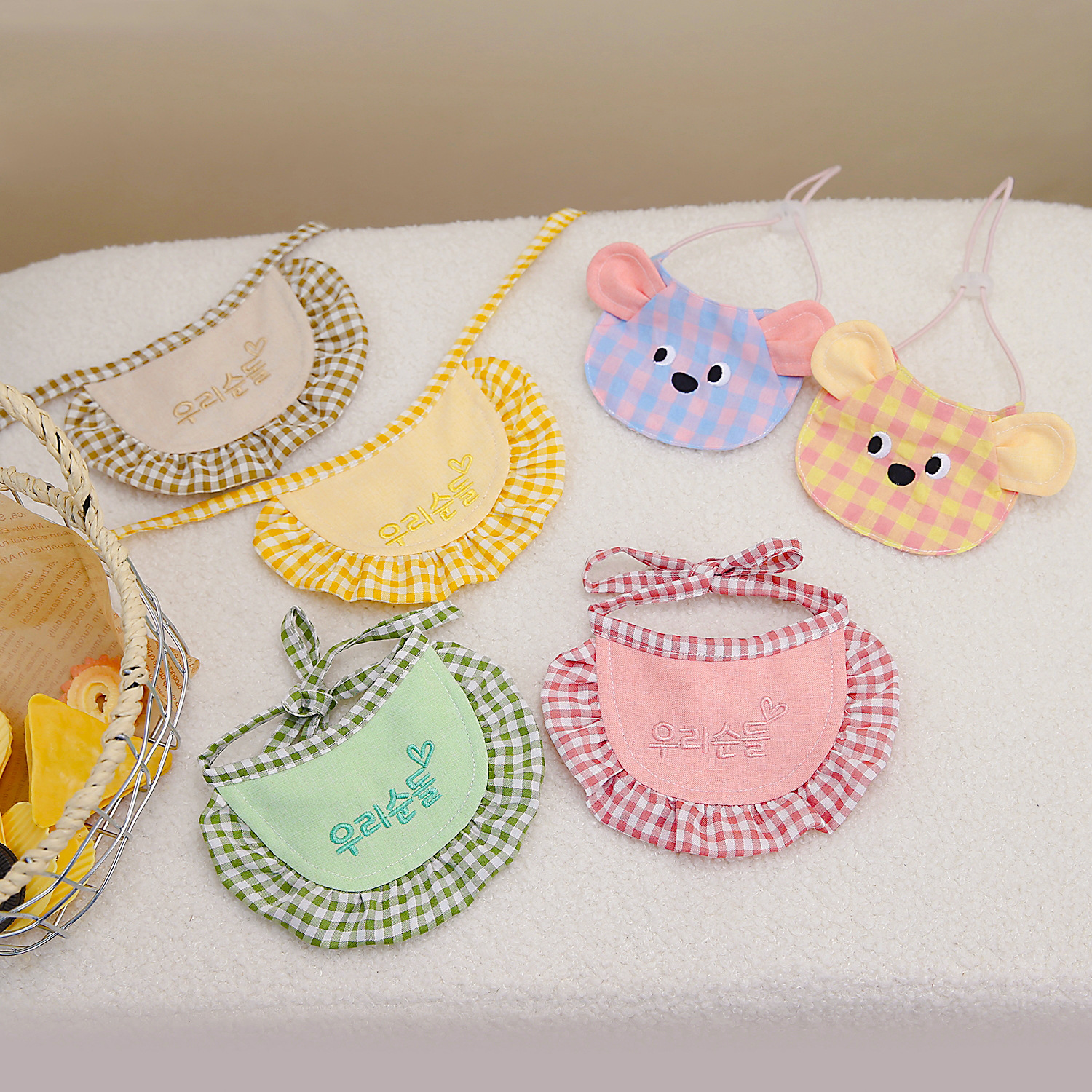 New Pet Dog Drool Towel Cat Scarf Small Dog Triangle Towel Accessories Clothing Color Check Drool Towel