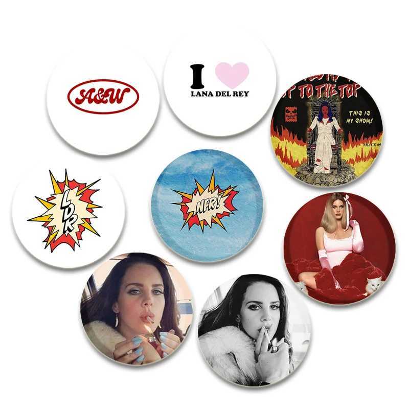 32/44/58mm Lana Del Ray brooch pop singer badge handmade tinplate brooch backpack clothing gift accessory brooch W240815