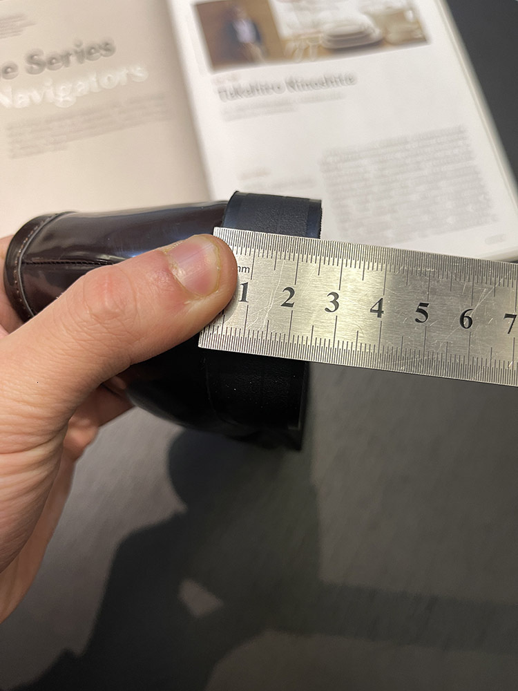 Women Split Toe Mary Janes Lolita Flats Lady Coffee Vintage Kawaii Designer Leather Loafers Cute Platform Church Brogue Shoes 241117