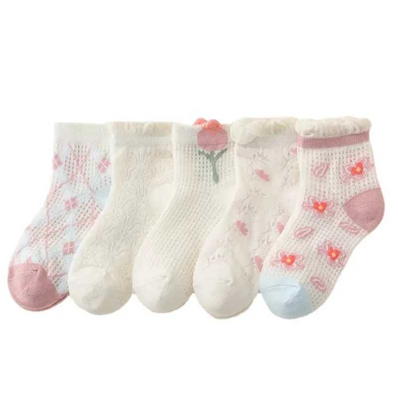 5 Summer Thin Simple Trend Crystal Ice Socks Soft Mesh Breathable Middle Tube Socks Suitable for Boys and Girls W240814