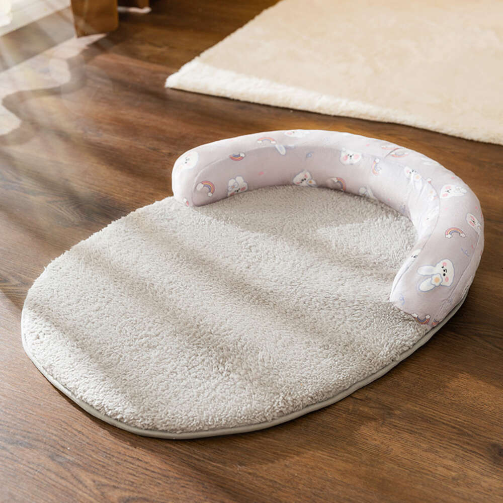 Pet Sofa Beds with Cozy Veet Mats - Seasonal Armrested Cat & Dog Houses for Winter Comfy