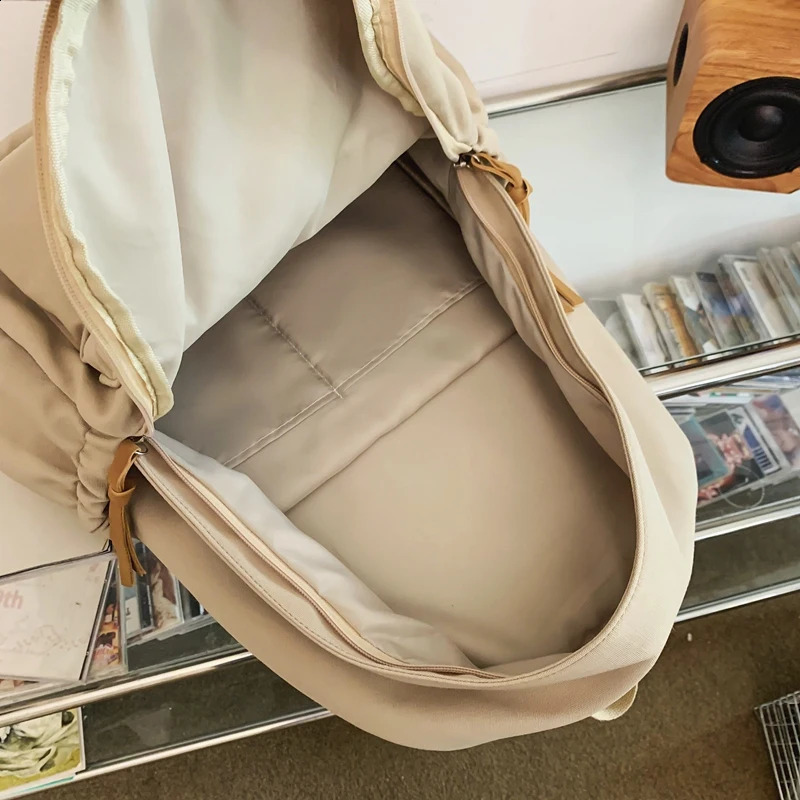 Korean Sweet Back to School Backpacks Women Streetwear Aesthetic Schoolbags High-capacity Kawaii Backpack Students 240813