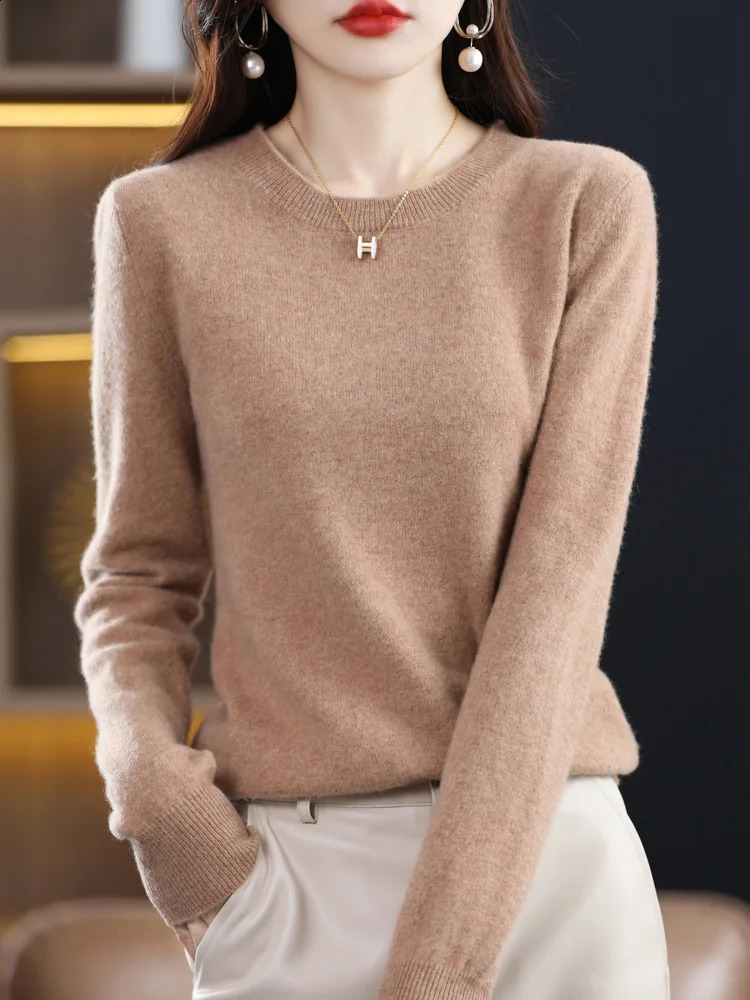 100% Merino Wool Sweater Womens Cashmere Flower Knitted Autumn Oneck Solid Color Fashion Basic Top 240814