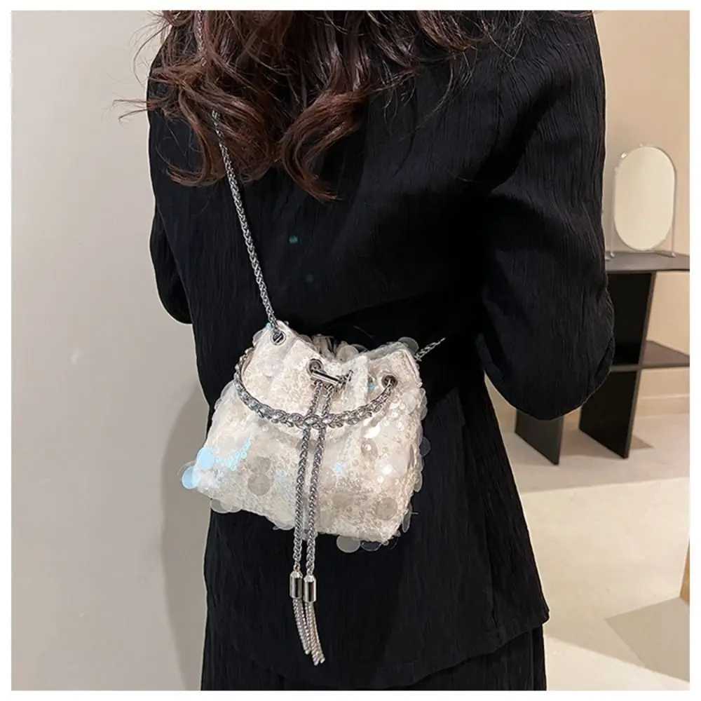 Fashion Women Sequin Shoulder Bag Mini Bucket Shiny Handbags Purses New Chain Crossbody Bags with Round Handle CL240815