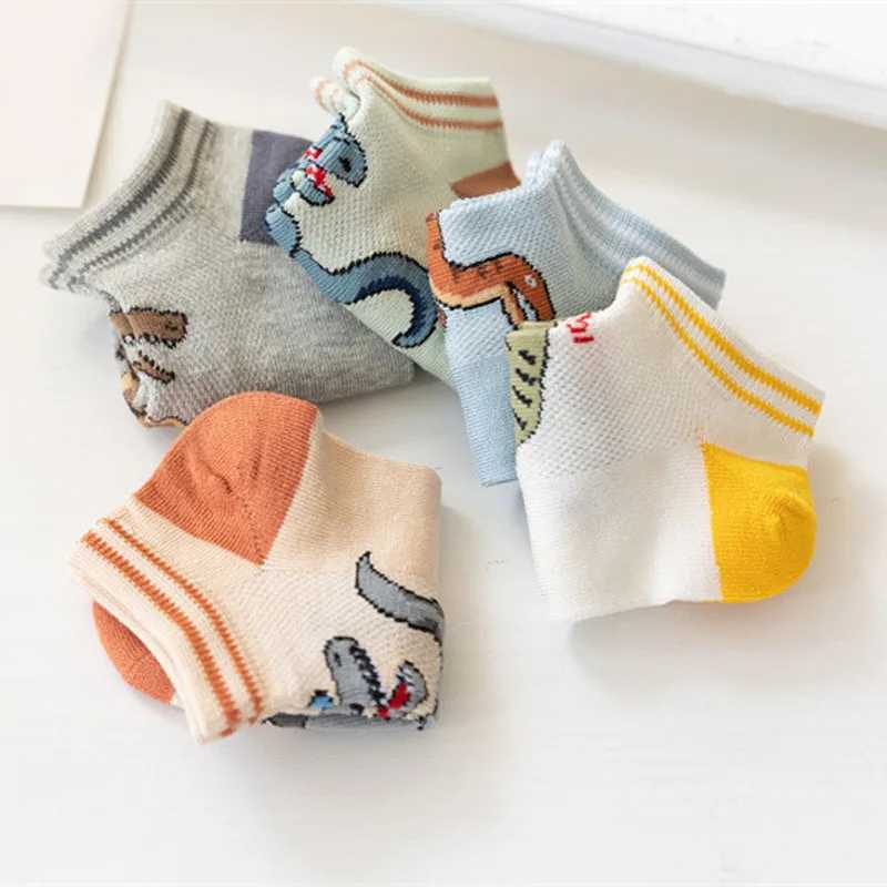 5 pairs of boys dinosaur patterned socks are comfortable breathable casual and soft for children W240814